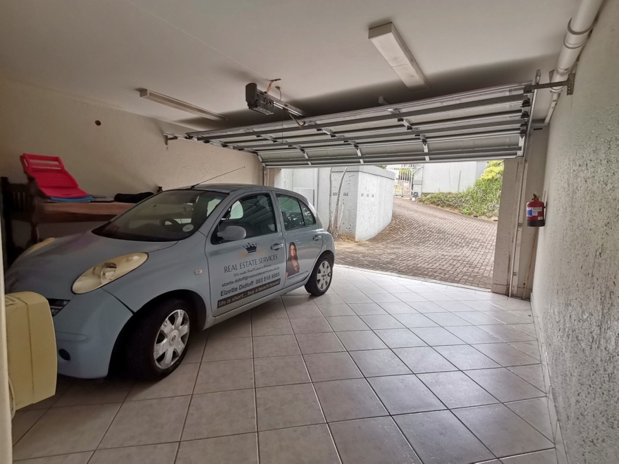 5 Bedroom Property for Sale in Ramsgate KwaZulu-Natal