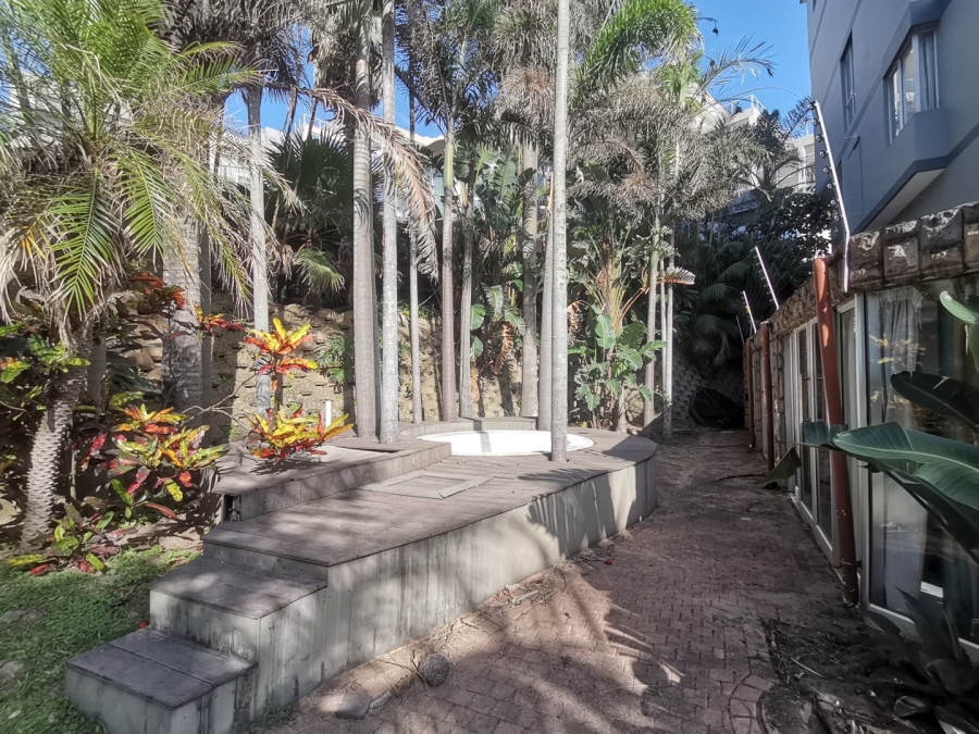 5 Bedroom Property for Sale in Margate KwaZulu-Natal