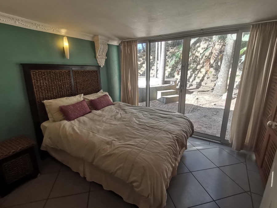 5 Bedroom Property for Sale in Margate KwaZulu-Natal