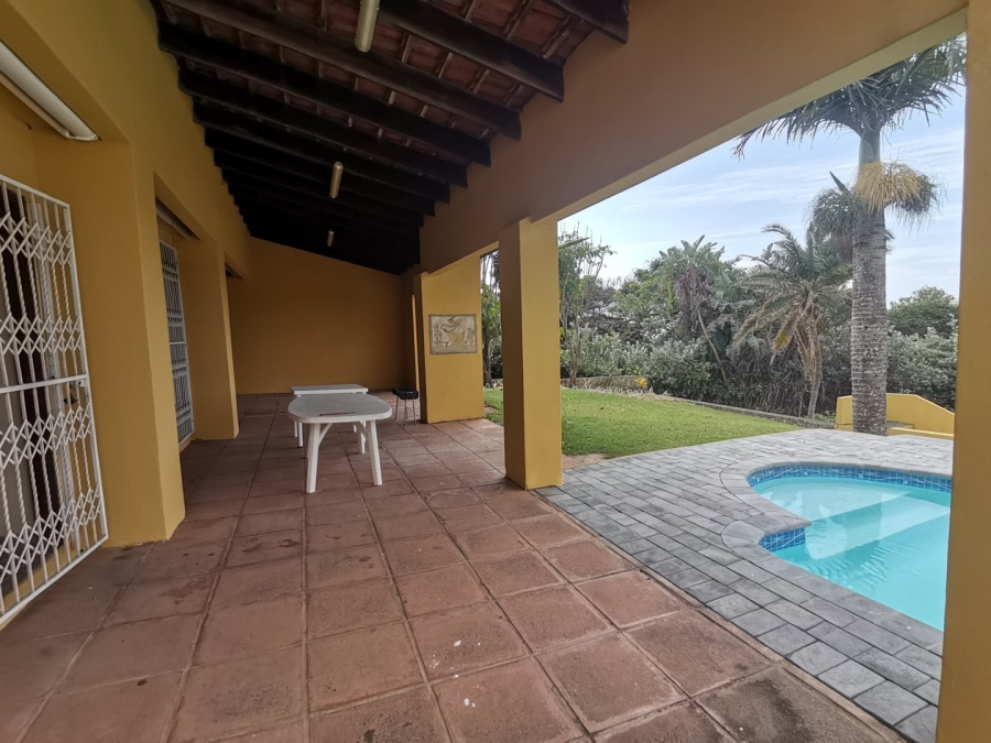 6 Bedroom Property for Sale in Oslo Beach KwaZulu-Natal