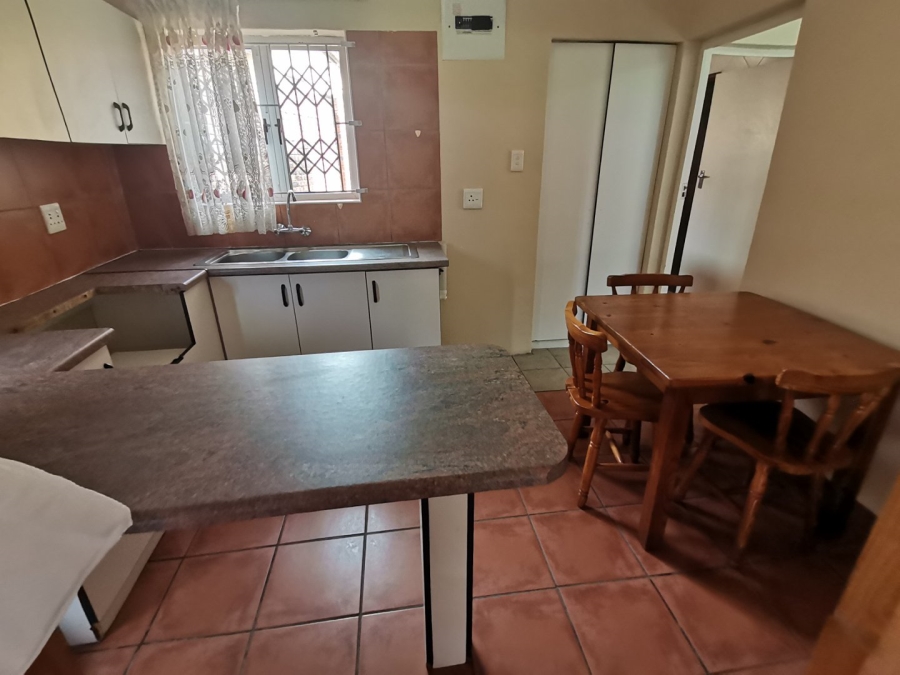 6 Bedroom Property for Sale in Oslo Beach KwaZulu-Natal