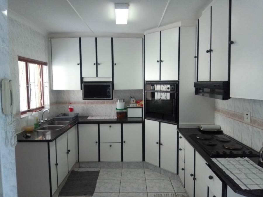 3 Bedroom Property for Sale in Reservoir Hills KwaZulu-Natal