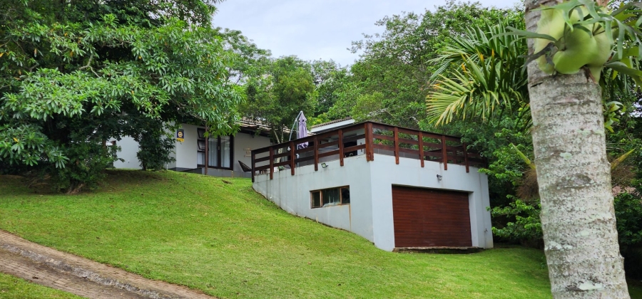 4 Bedroom Property for Sale in Umtentweni KwaZulu-Natal