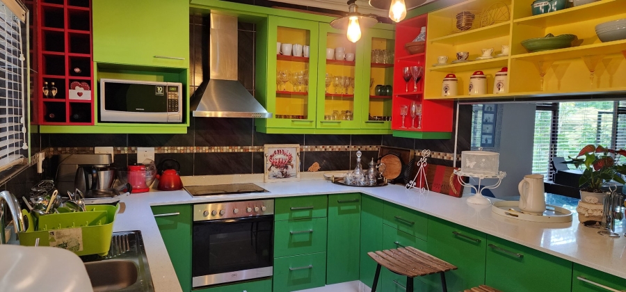4 Bedroom Property for Sale in Umtentweni KwaZulu-Natal