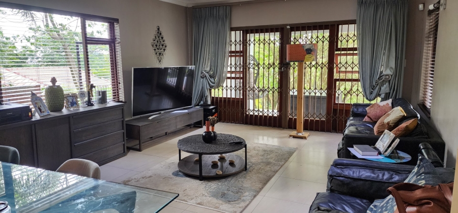 4 Bedroom Property for Sale in Umtentweni KwaZulu-Natal