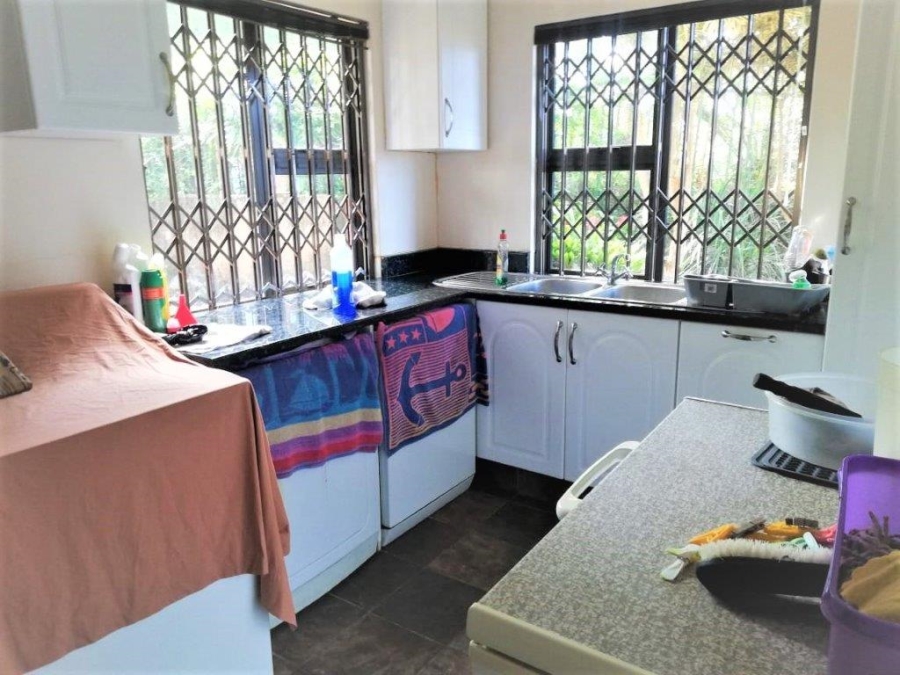 5 Bedroom Property for Sale in Elysium KwaZulu-Natal