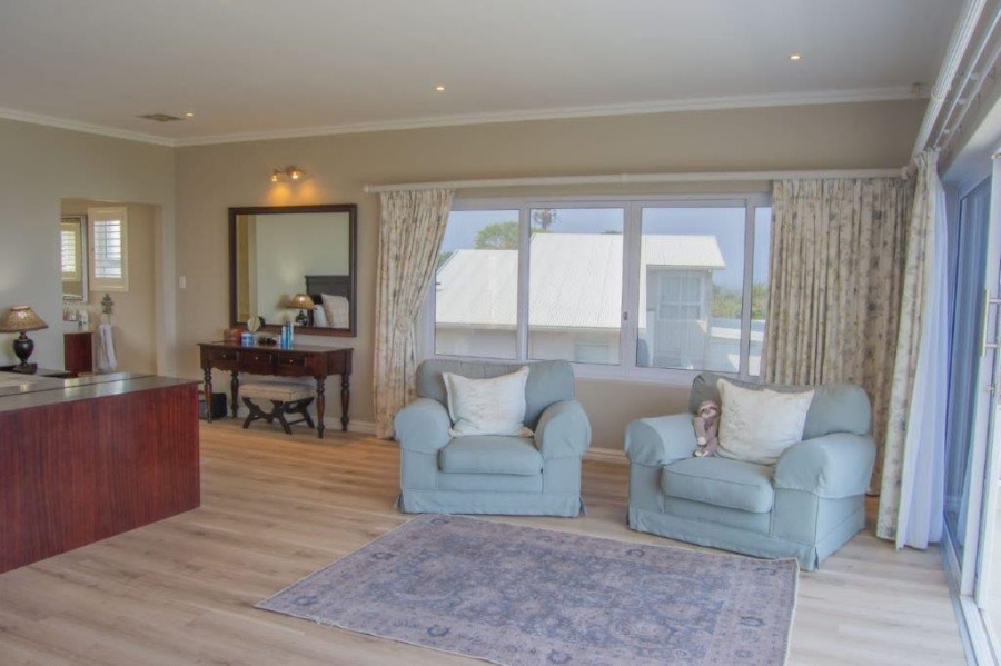 5 Bedroom Property for Sale in Southbroom KwaZulu-Natal
