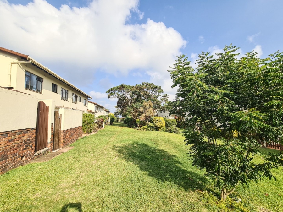 3 Bedroom Property for Sale in Umtentweni KwaZulu-Natal