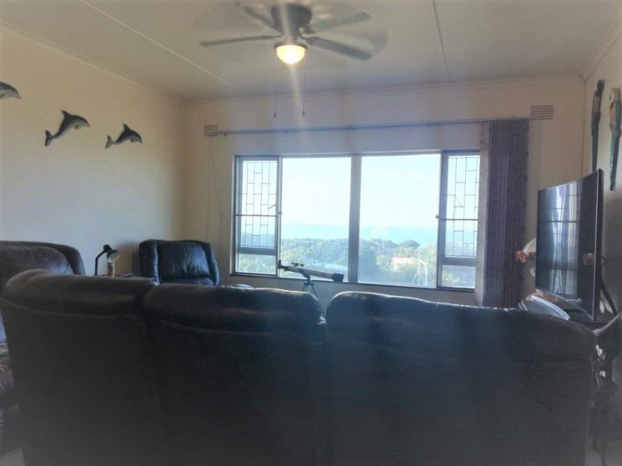 3 Bedroom Property for Sale in Umtentweni KwaZulu-Natal