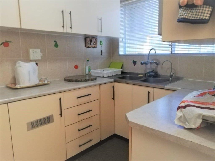 3 Bedroom Property for Sale in Umtentweni KwaZulu-Natal