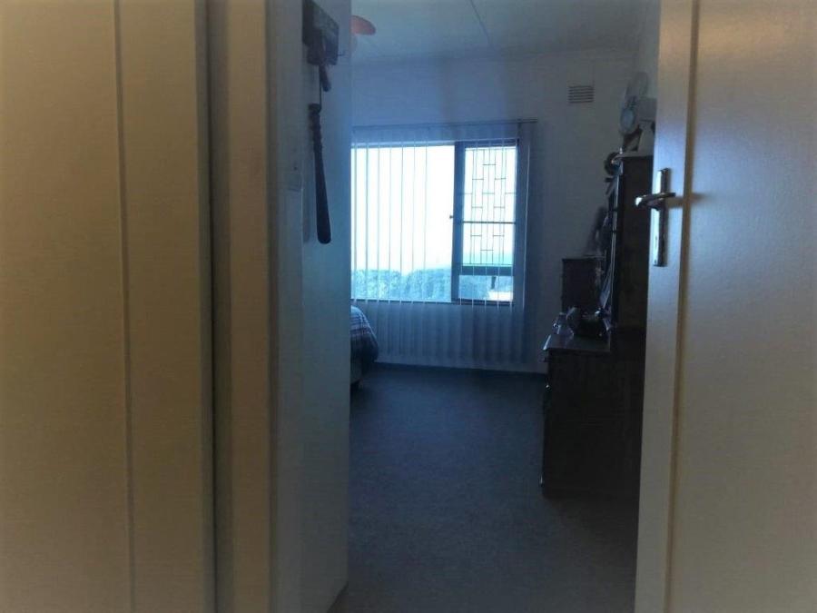 3 Bedroom Property for Sale in Umtentweni KwaZulu-Natal