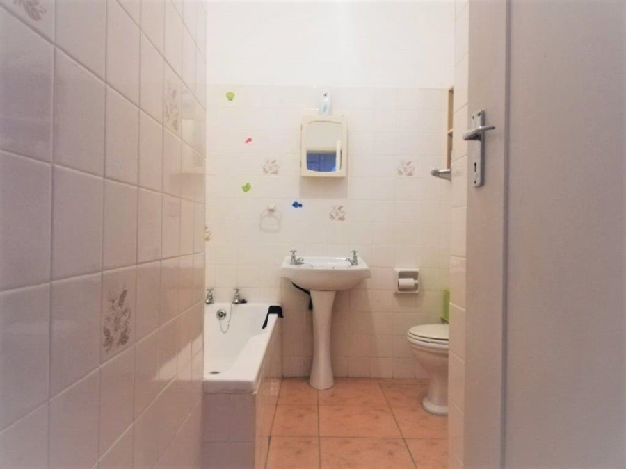 3 Bedroom Property for Sale in Umtentweni KwaZulu-Natal