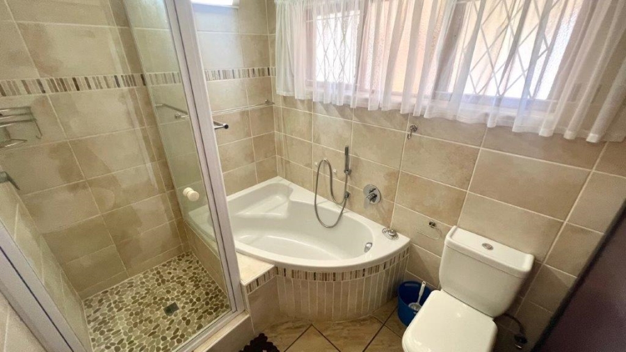 2 Bedroom Property for Sale in Shelly Beach KwaZulu-Natal