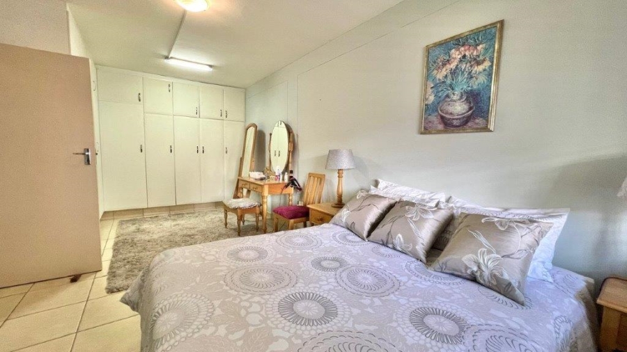 3 Bedroom Property for Sale in Uvongo KwaZulu-Natal