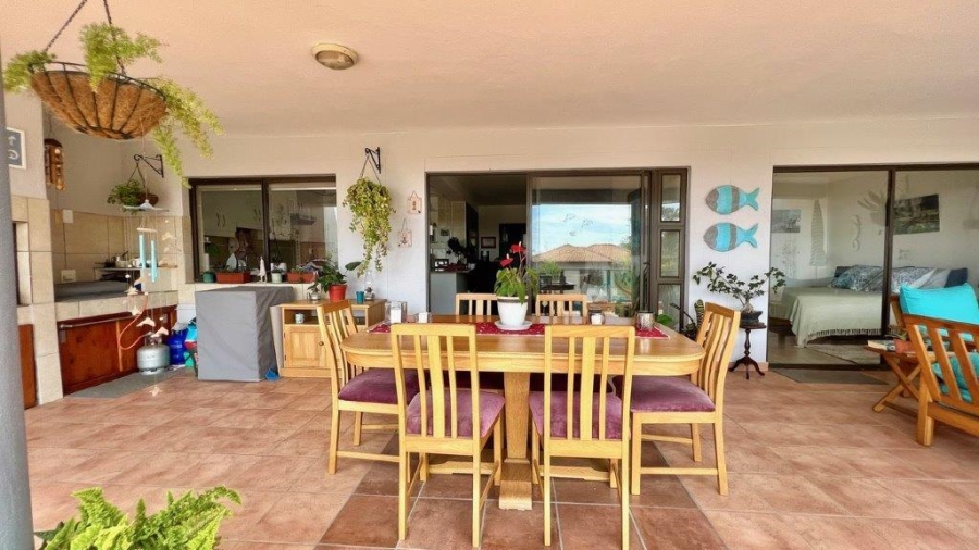 3 Bedroom Property for Sale in Uvongo KwaZulu-Natal