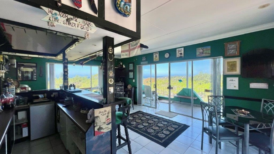 4 Bedroom Property for Sale in Uvongo KwaZulu-Natal