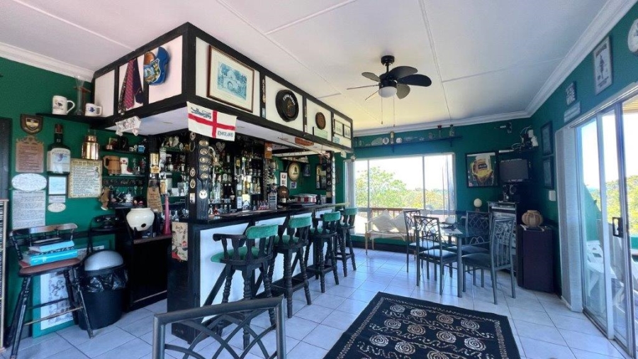 4 Bedroom Property for Sale in Uvongo KwaZulu-Natal