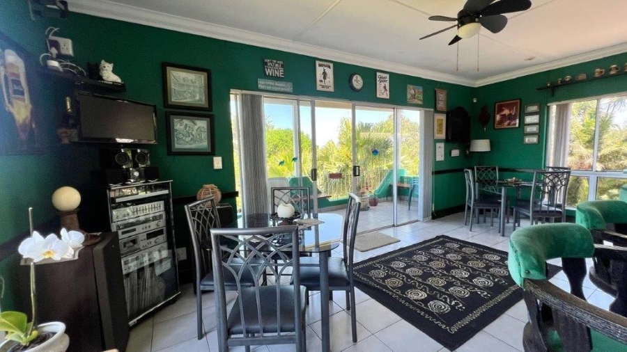 4 Bedroom Property for Sale in Uvongo KwaZulu-Natal