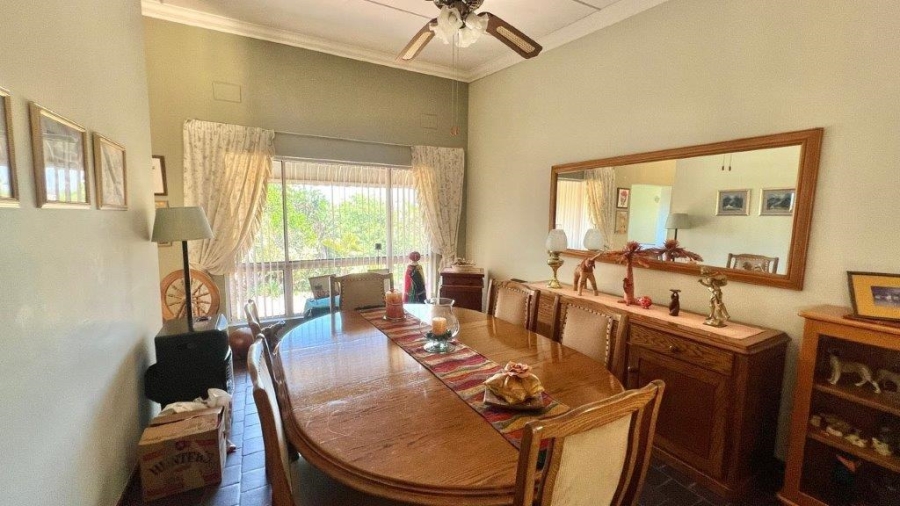 4 Bedroom Property for Sale in Uvongo KwaZulu-Natal