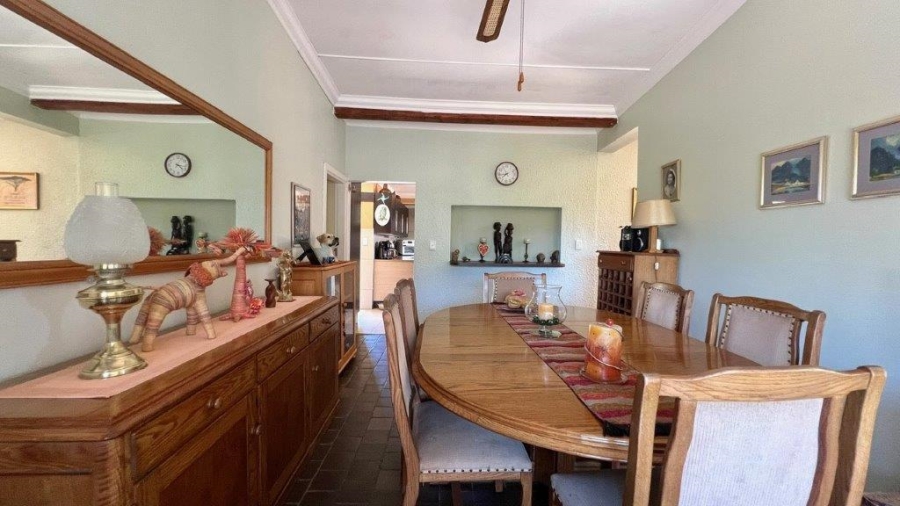 4 Bedroom Property for Sale in Uvongo KwaZulu-Natal