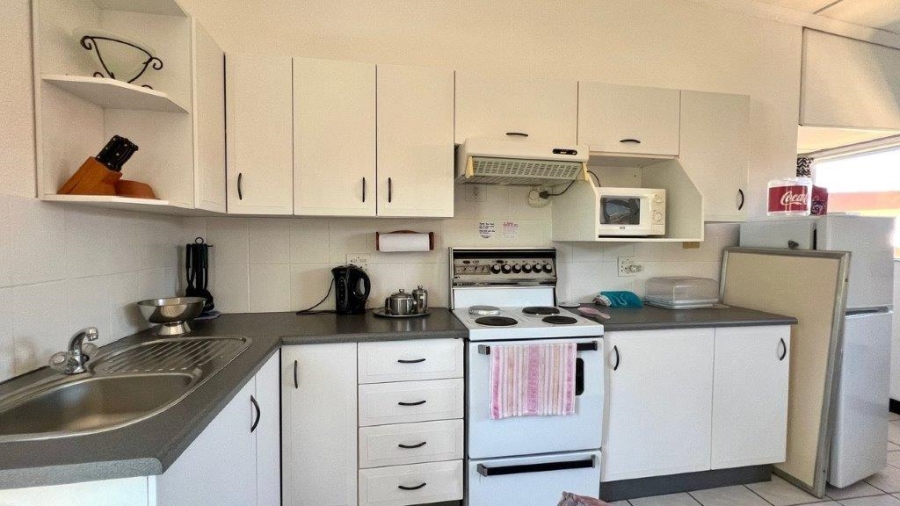 4 Bedroom Property for Sale in Uvongo KwaZulu-Natal