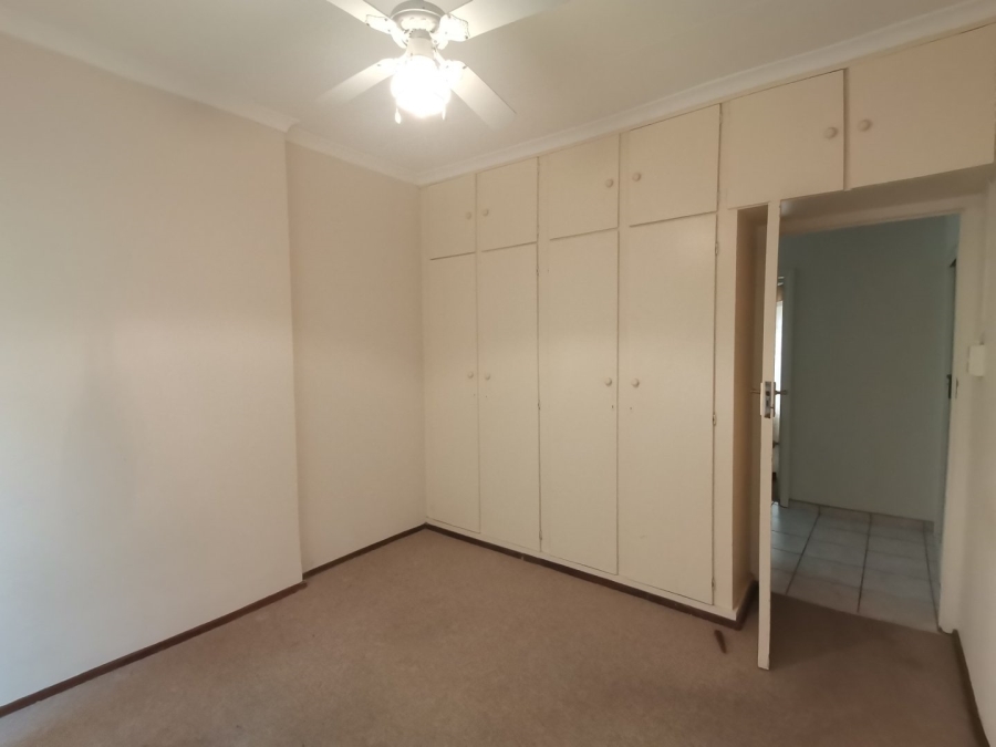 To Let 6 Bedroom Property for Rent in Margate KwaZulu-Natal