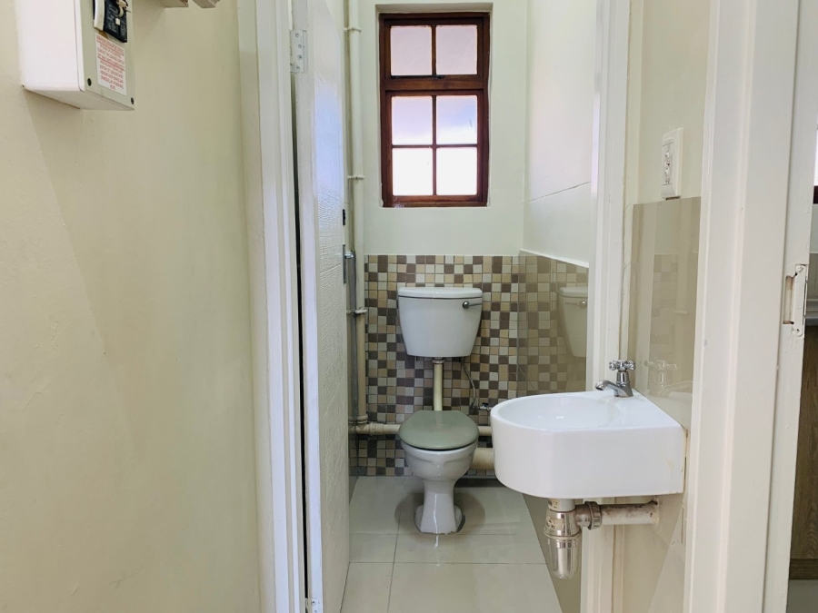 To Let commercial Property for Rent in Gillitts KwaZulu-Natal