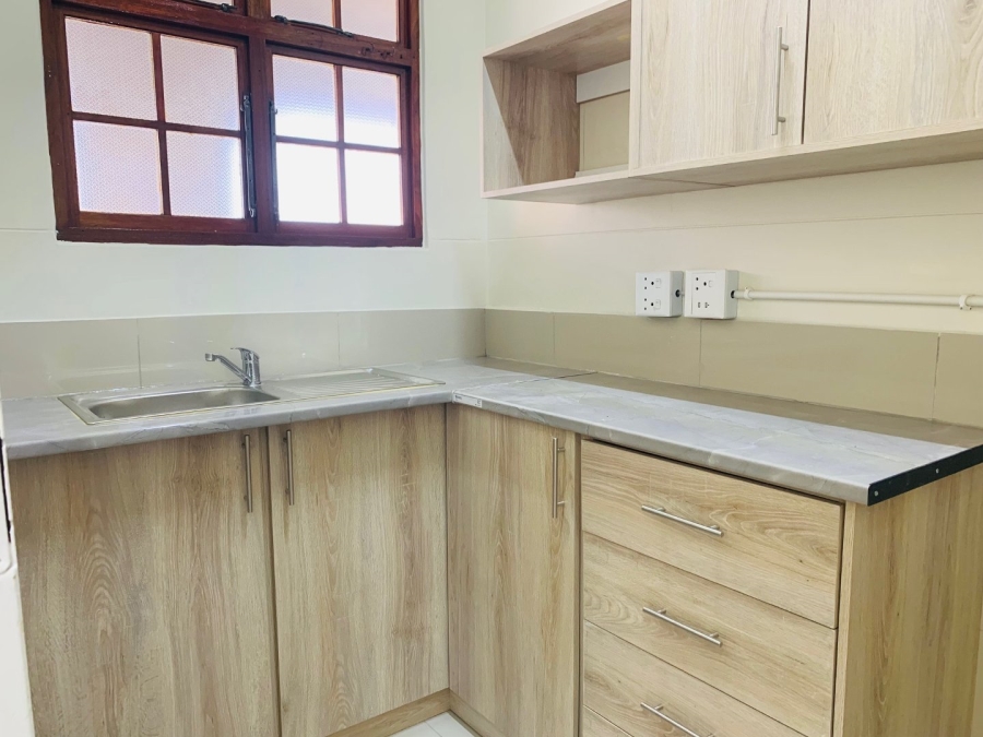 To Let commercial Property for Rent in Gillitts KwaZulu-Natal