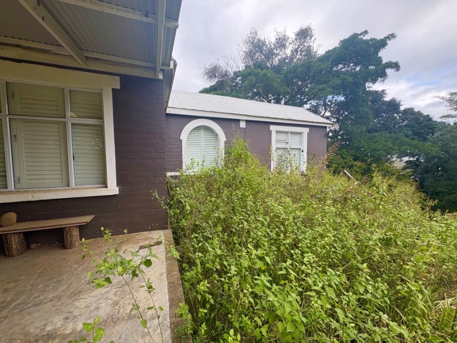 5 Bedroom Property for Sale in Umtentweni KwaZulu-Natal