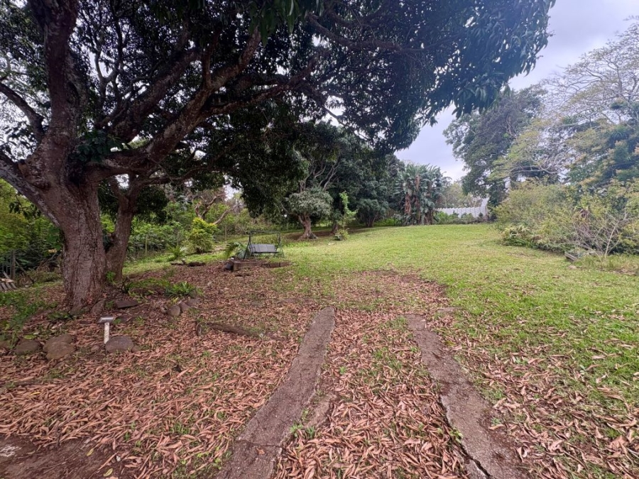 5 Bedroom Property for Sale in Umtentweni KwaZulu-Natal