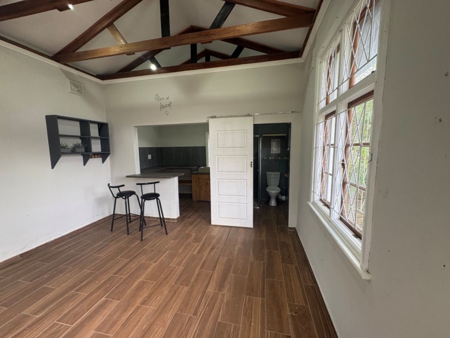 5 Bedroom Property for Sale in Umtentweni KwaZulu-Natal