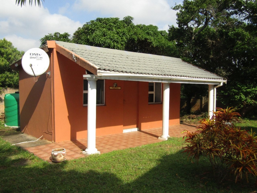 8 Bedroom Property for Sale in Elysium KwaZulu-Natal