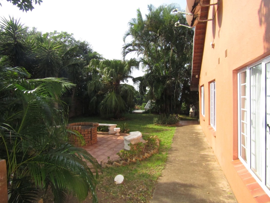 8 Bedroom Property for Sale in Elysium KwaZulu-Natal