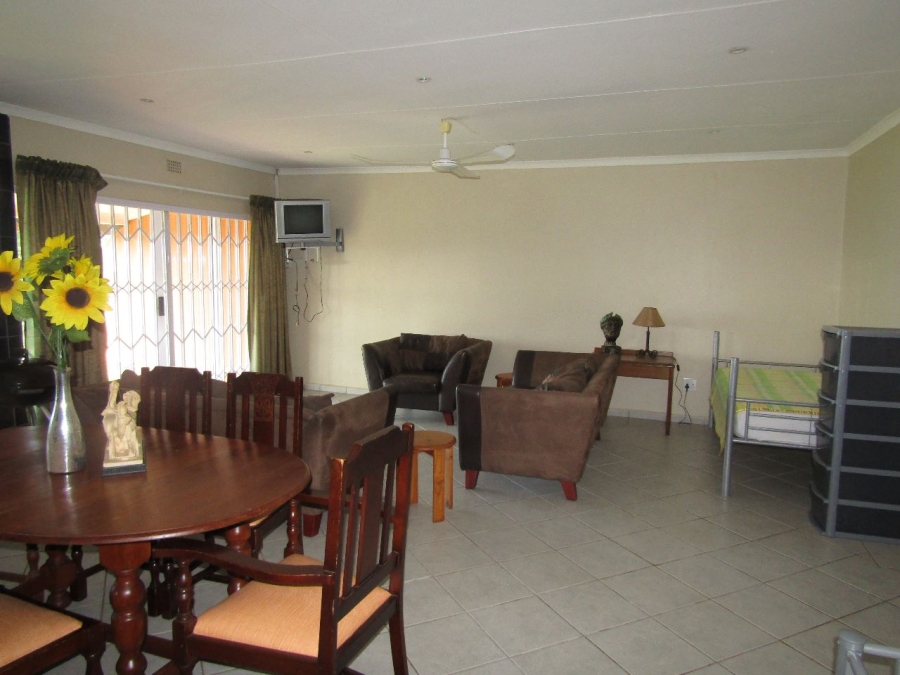8 Bedroom Property for Sale in Elysium KwaZulu-Natal