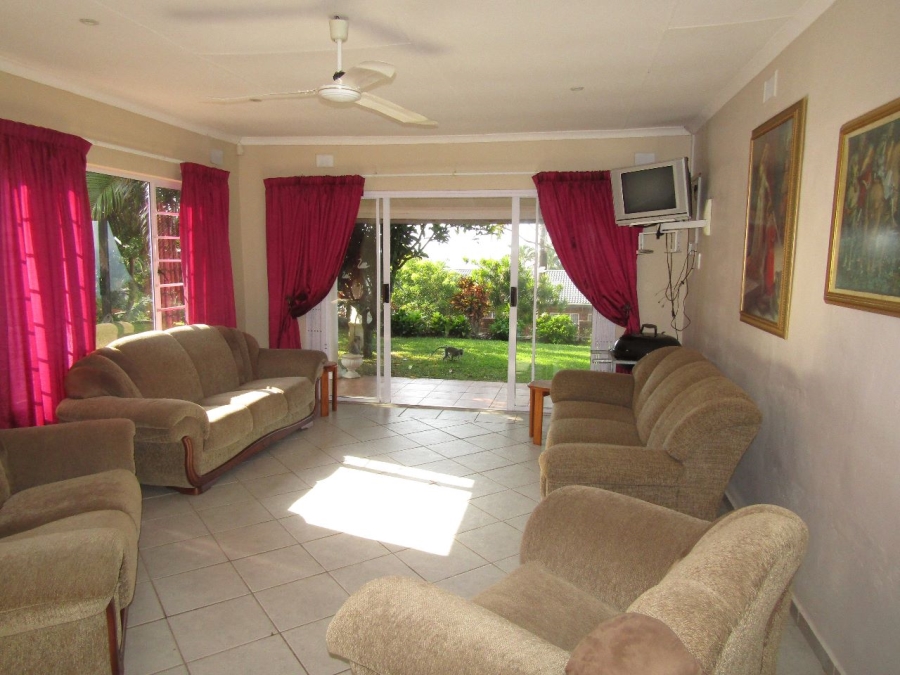 8 Bedroom Property for Sale in Elysium KwaZulu-Natal