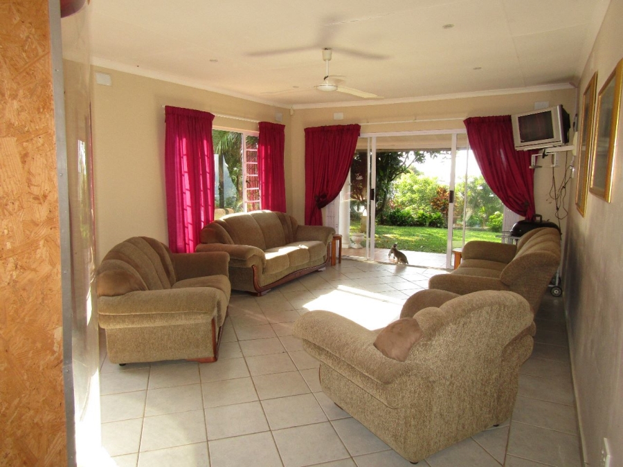 8 Bedroom Property for Sale in Elysium KwaZulu-Natal