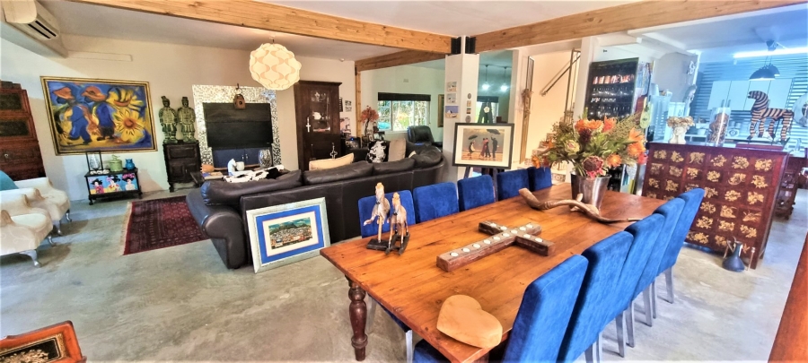 4 Bedroom Property for Sale in Sea Park KwaZulu-Natal