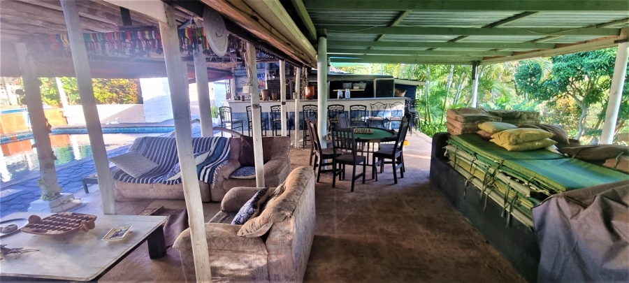 4 Bedroom Property for Sale in Sea Park KwaZulu-Natal