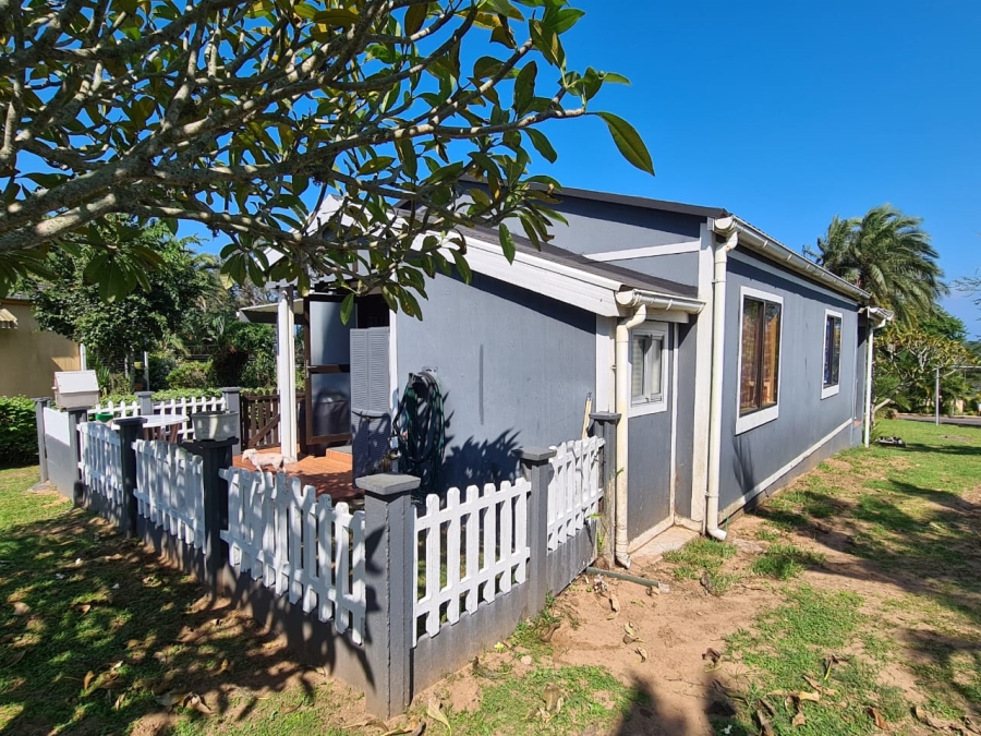 2 Bedroom Property for Sale in Hibberdene KwaZulu-Natal
