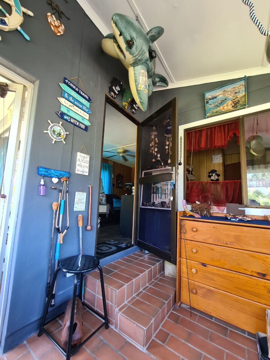 2 Bedroom Property for Sale in Hibberdene KwaZulu-Natal