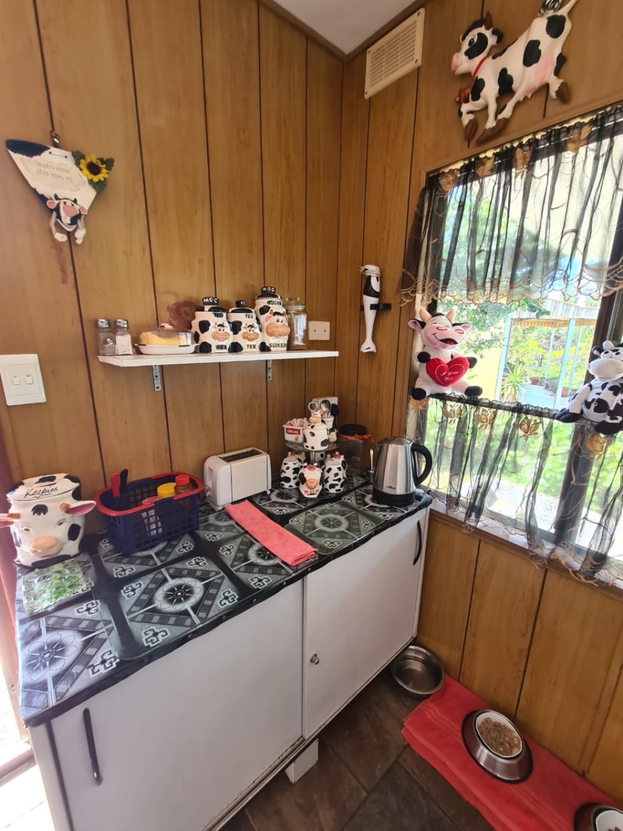 2 Bedroom Property for Sale in Hibberdene KwaZulu-Natal