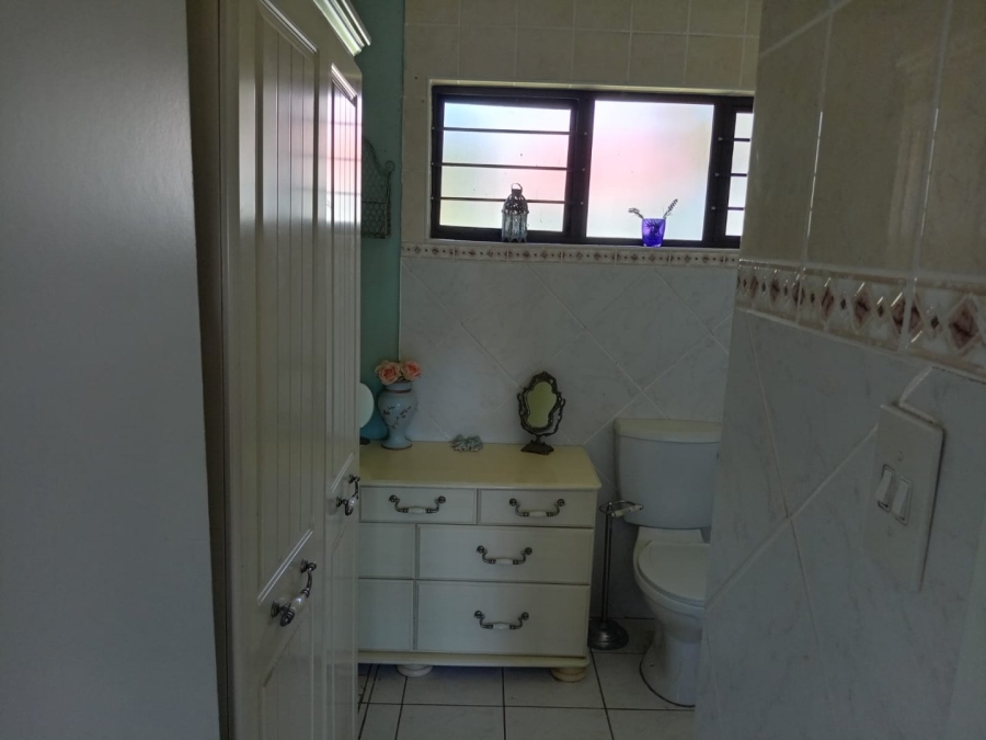 3 Bedroom Property for Sale in Sea Park KwaZulu-Natal