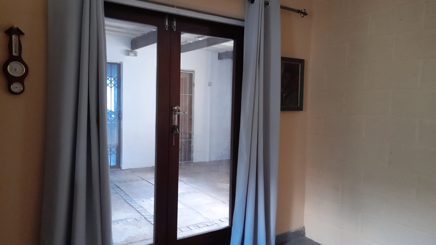 3 Bedroom Property for Sale in Sea Park KwaZulu-Natal