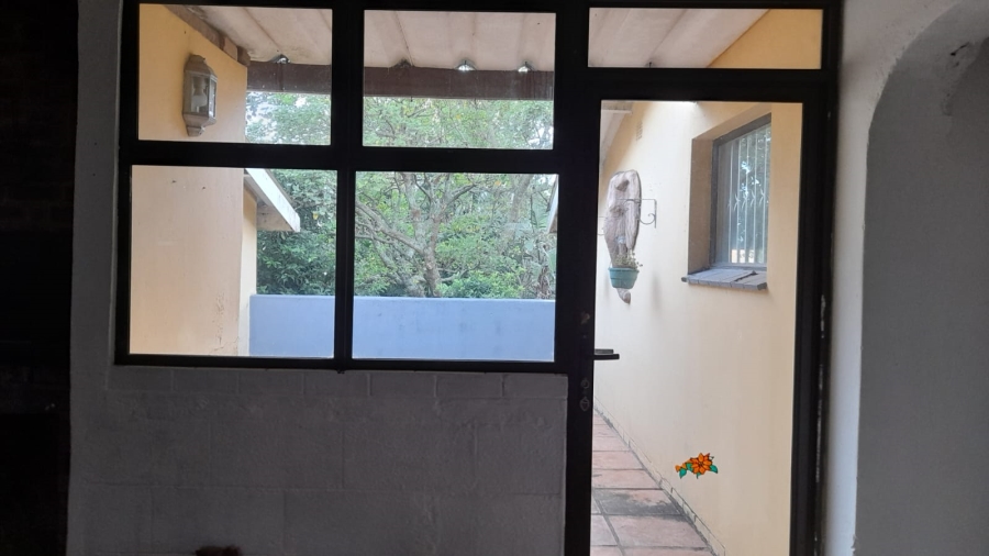 3 Bedroom Property for Sale in Sea Park KwaZulu-Natal