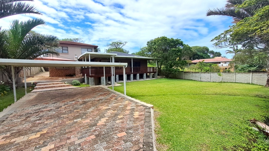 4 Bedroom Property for Sale in Leisure Bay KwaZulu-Natal