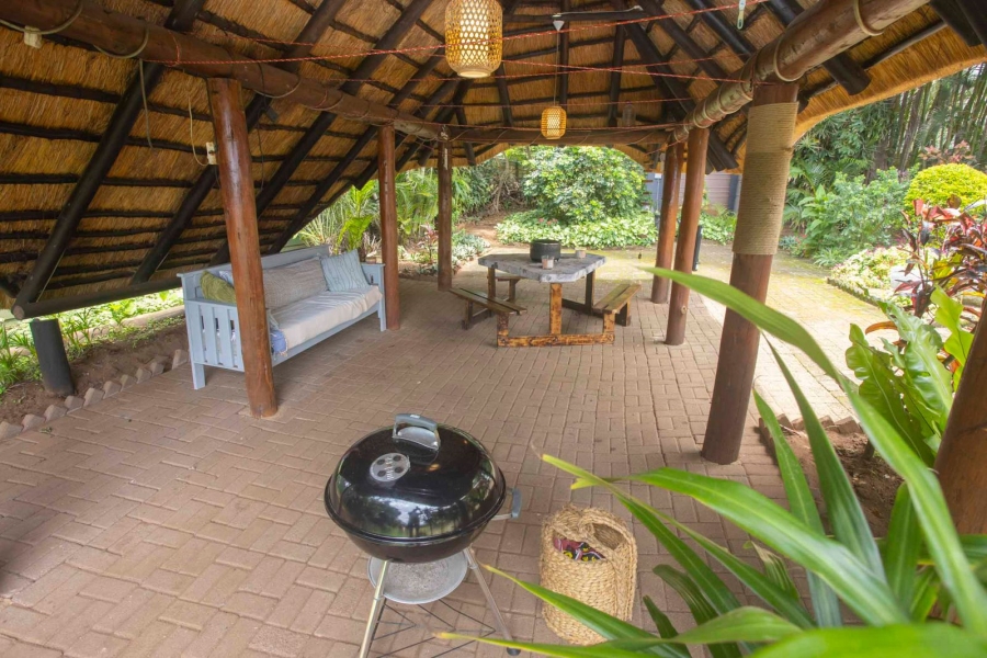3 Bedroom Property for Sale in Umtentweni KwaZulu-Natal