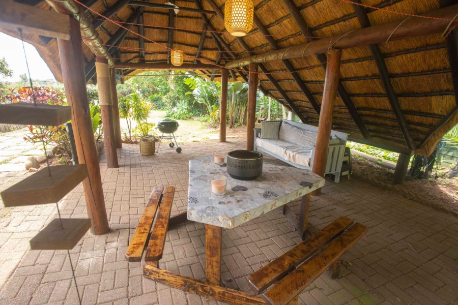 3 Bedroom Property for Sale in Umtentweni KwaZulu-Natal