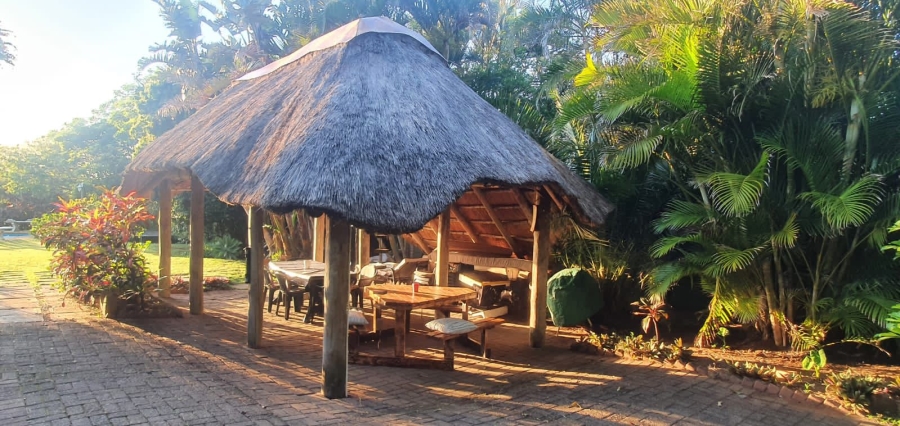 3 Bedroom Property for Sale in Umtentweni KwaZulu-Natal