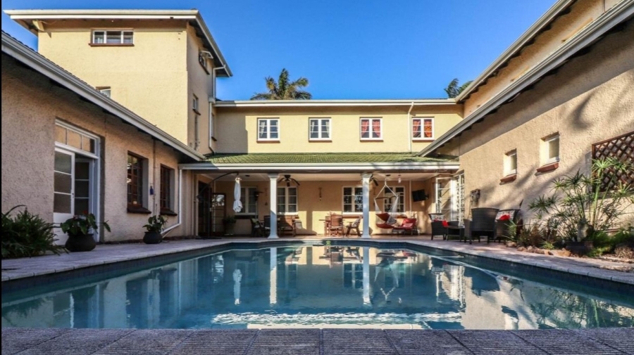 6 Bedroom Property for Sale in Dawncliffe KwaZulu-Natal