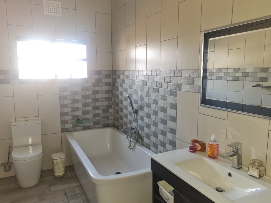 3 Bedroom Property for Sale in Dundee KwaZulu-Natal